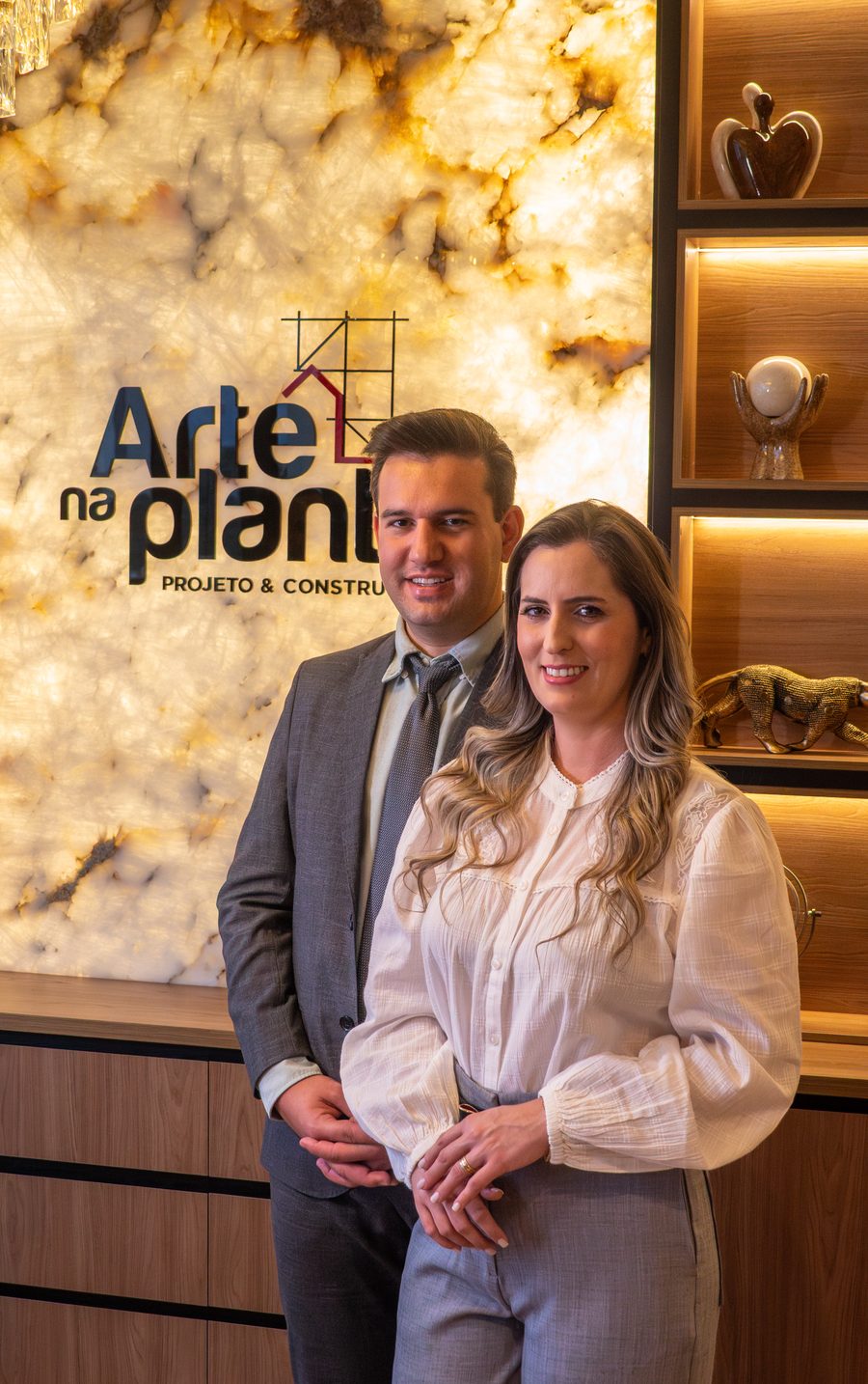 A dupla da Arte na Planta no escritório